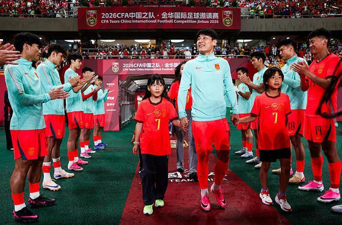 阿斯:杜兰将转会至加拉塔萨雷,加盟前他需签约纪律约束条款