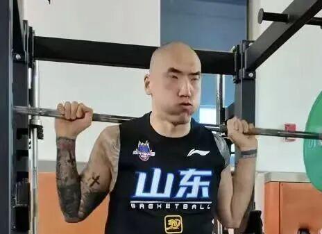 来了,斯科特·福斯特被任命为尼克斯对阵马刺NBA总决赛G5裁判长