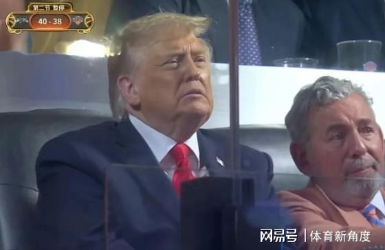 大争议！马刺老板之子留言福克斯妻子“赶人”：享受圣城最后一夏