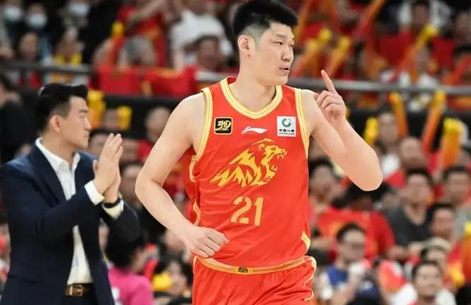 火箭队知难而退?独行侠不愿放人,航天城或无缘追逐第3位巨星
