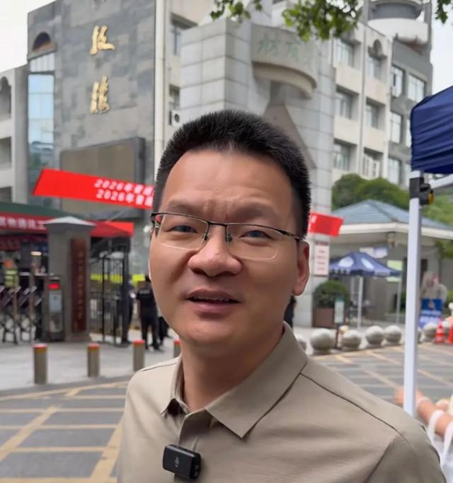 不必签新援？3射手盘活火箭首发，解放阿门申京！2阵难题迎刃而解