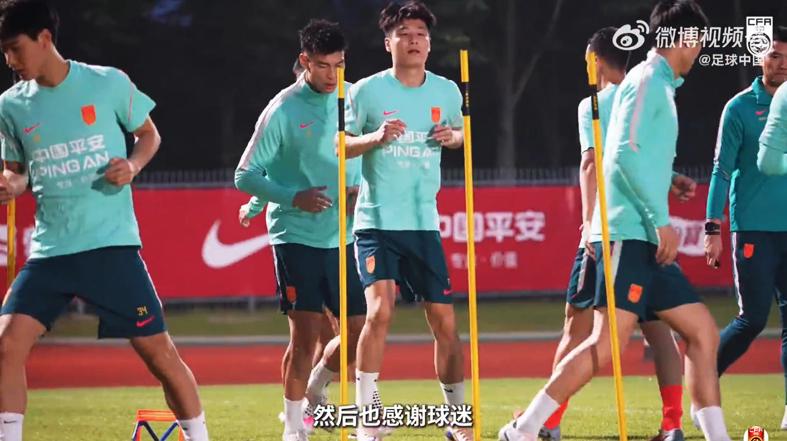 30分+36分+45分!历史首人!从二轮秀到全票FMVP,布伦森逆天改命