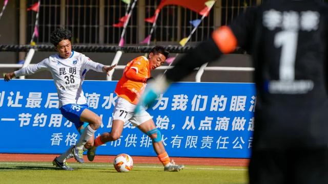 哈登因非法持枪指控在休斯顿被捕